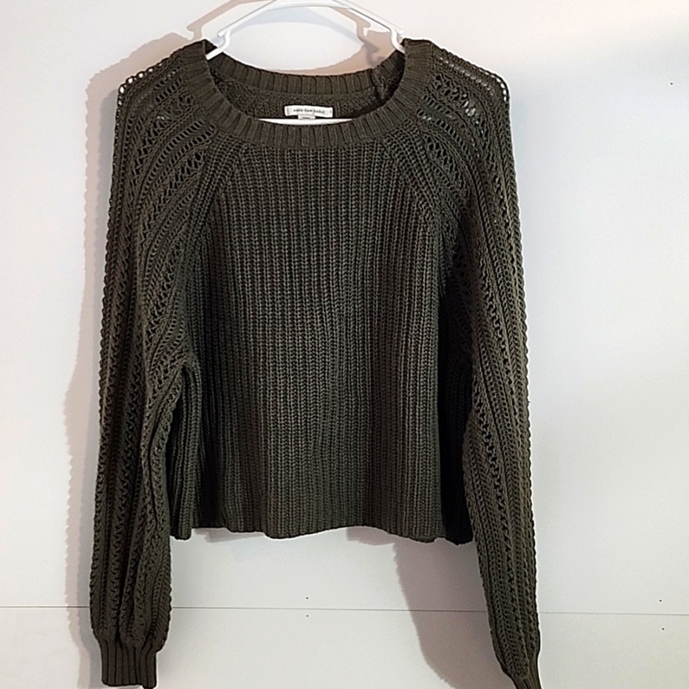 American Eagle knit sweater Medium